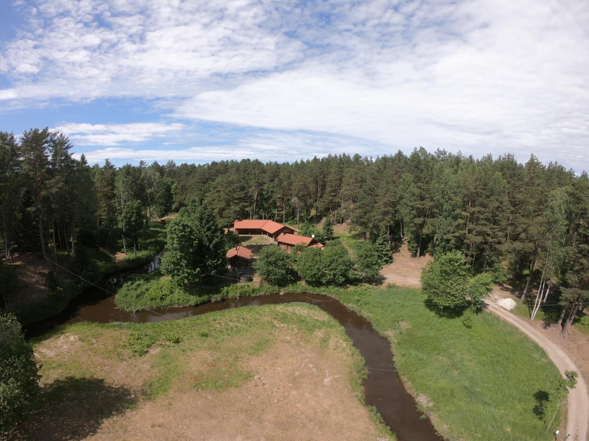 Padise Kallaste Talu- Turismitalu & Holiday Resort חדר תמונה