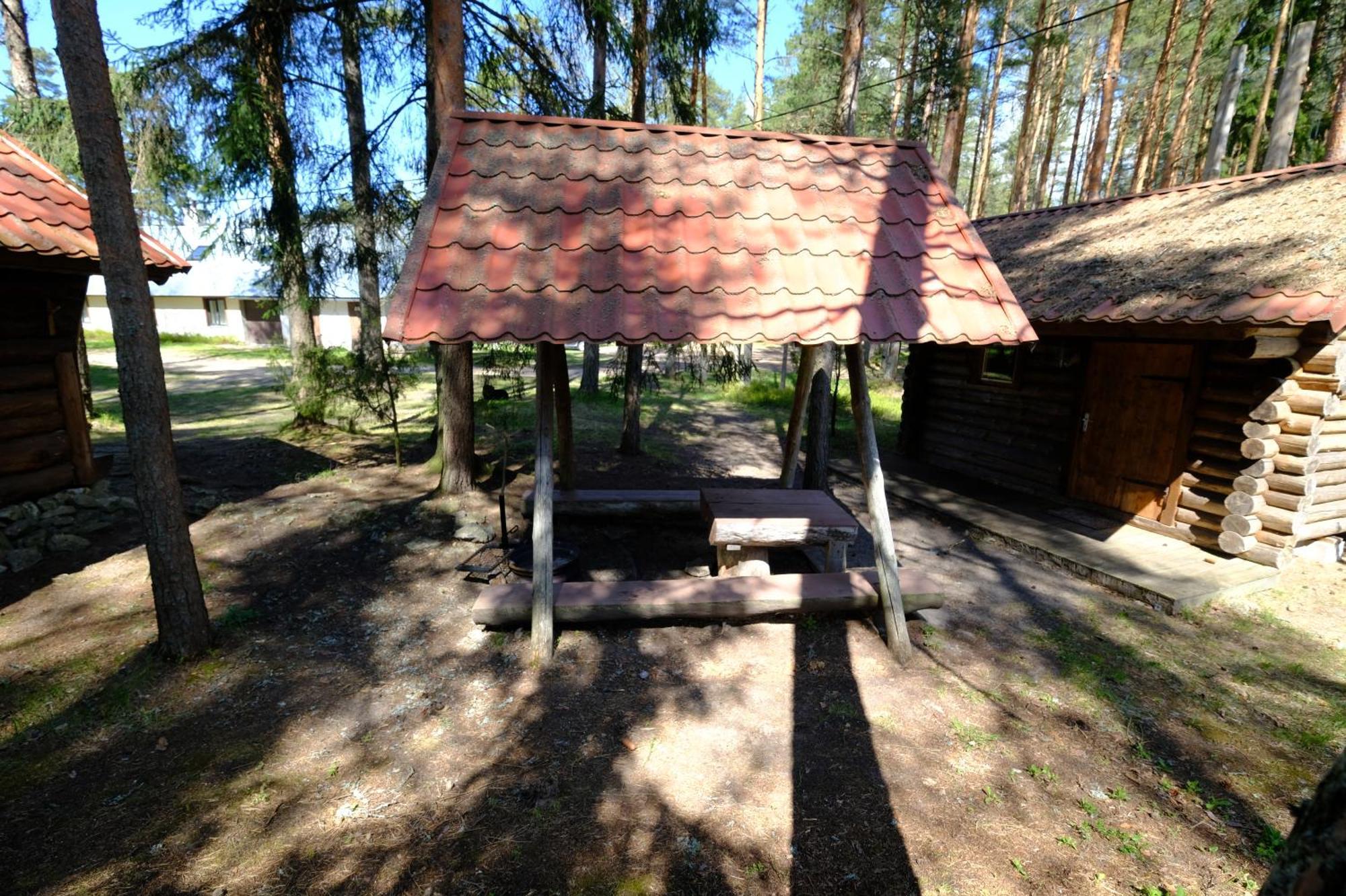 Padise Kallaste Talu- Turismitalu & Holiday Resort חדר תמונה